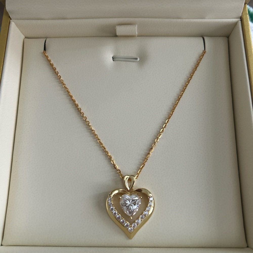 Beam & Bask gold heart pendant necklace with moissanite
